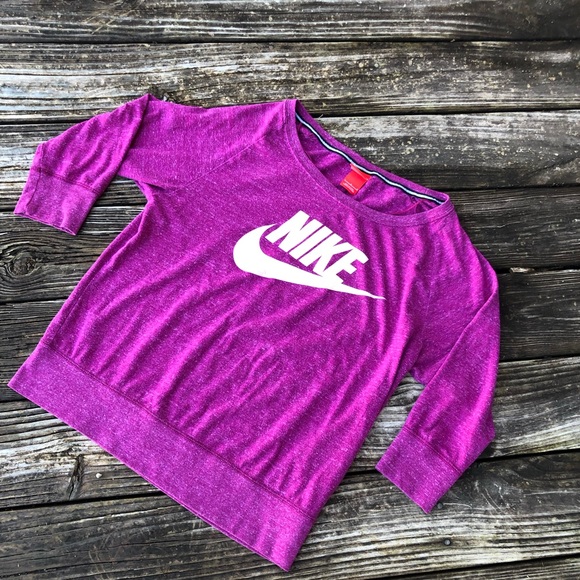 Nike Tops - !!SALE TODAVintage Nike off the shoulder sweat top